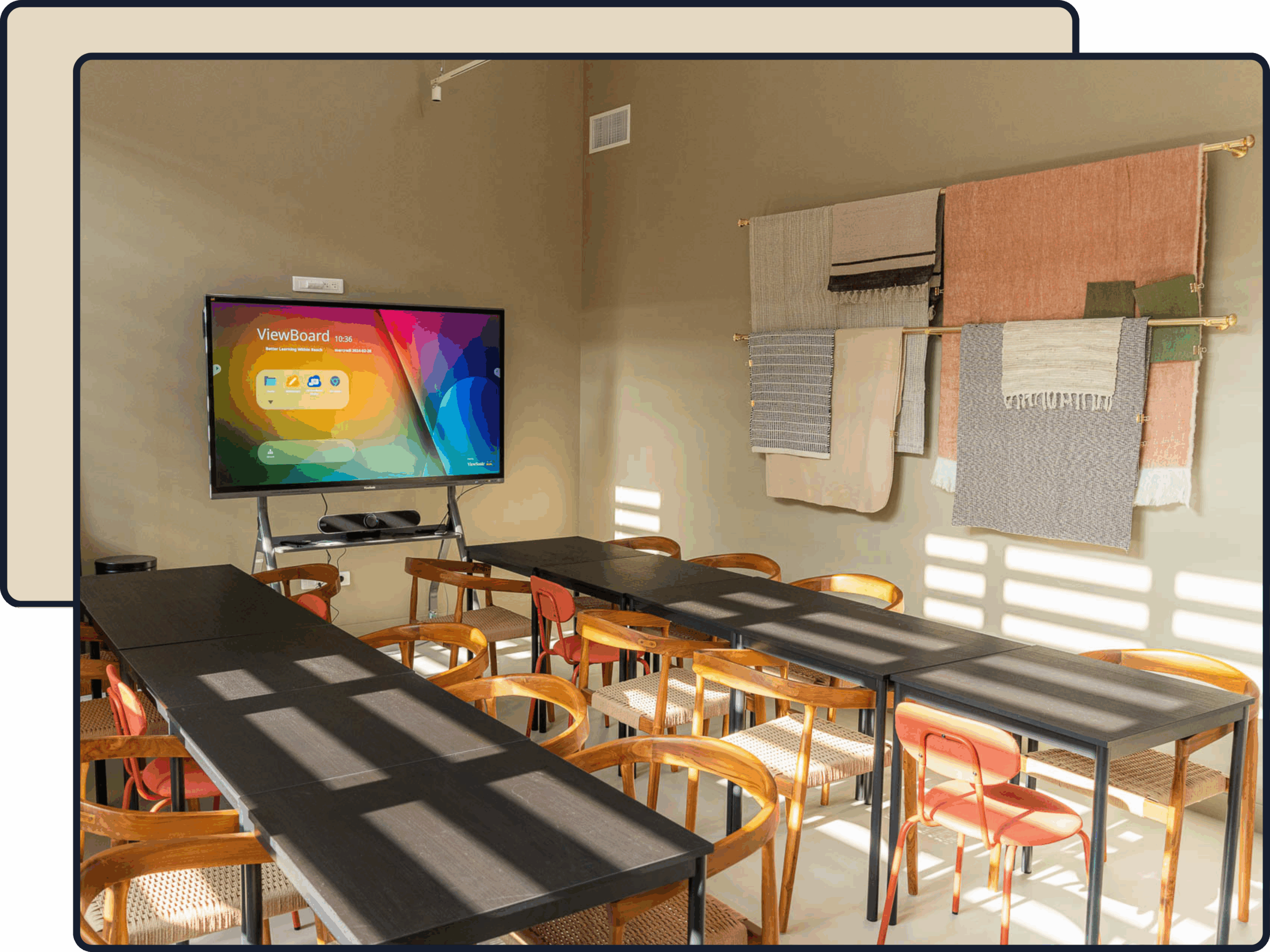 La Klass équipée pour des formations et ateliers, modulable et lumineuse